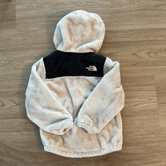 Oso Hoodie in Vintage White - Picture 5 of 6